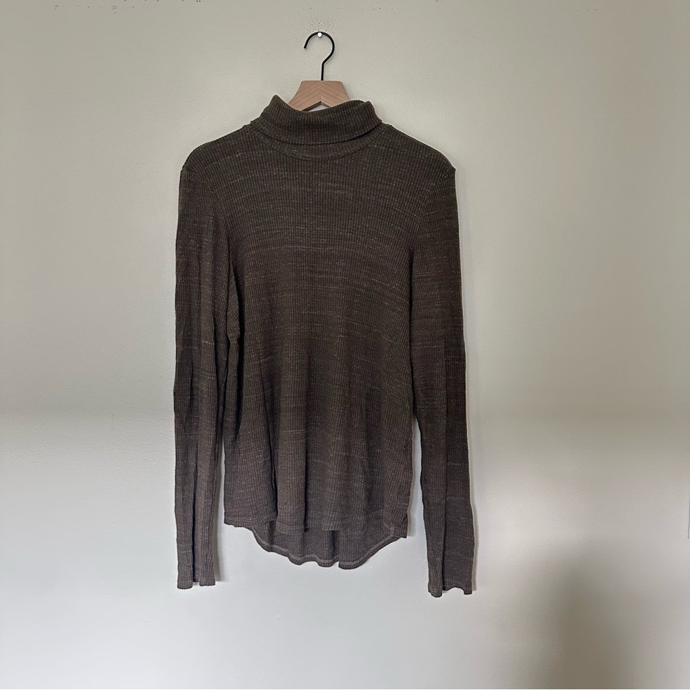 NSF Women's Large Quiet Luxury Classic Chocolate Ribbed Sweater